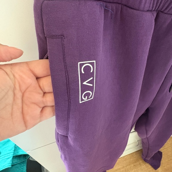 CVG Rest Day Sweatpants Purple Medium - Picture 5 of 9